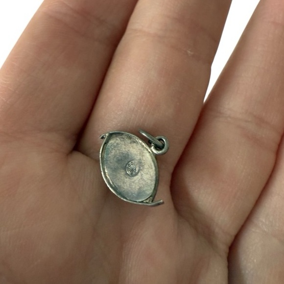 Vintage Silver Eye-Shaped Pendant Charm - Picture 2 of 2